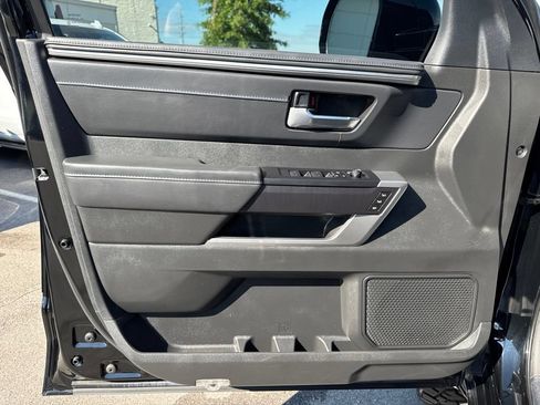 Used 2024 Toyota Tundra Platinum w/ TRD Off-Road Package AWD/4WD image 10