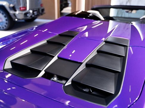 Used 2023 Lamborghini Huracan EVO RWD image 16