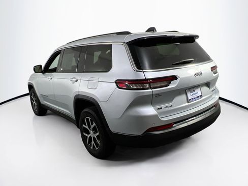 Used 2023 Jeep Grand Cherokee L Limited image 7