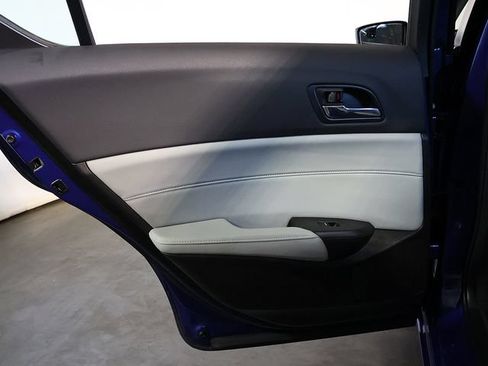 Certified 2017 Acura ILX FWD image 24