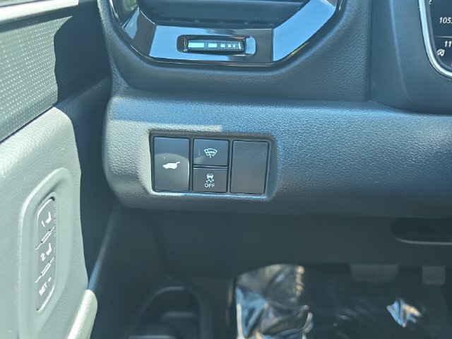 Used 2025 Honda Pilot Elite image 32