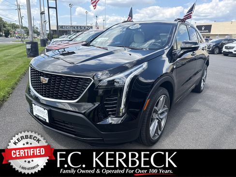 Used 2023 Cadillac XT4 Sport image 1