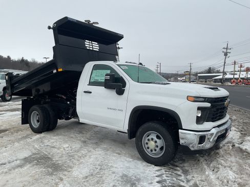New 2026 Chevrolet Silverado 3500 W/T w/ WT Convenience Package image 1