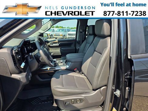 New 2026 Chevrolet Silverado 1500 RST AWD/4WD image 18