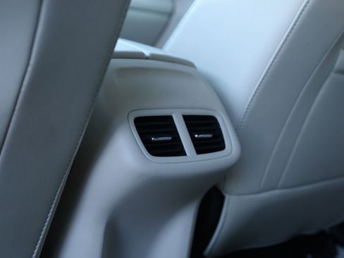 Used 2022 Buick Envision Essence w/ Technology Package I image 14