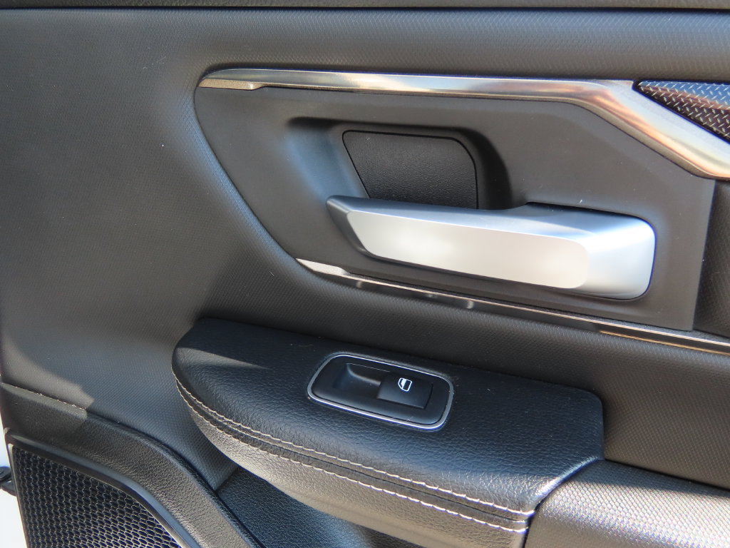Used 2020 RAM 1500 Sport w/ Level 2 Equipment Group AWD/4WD image 32