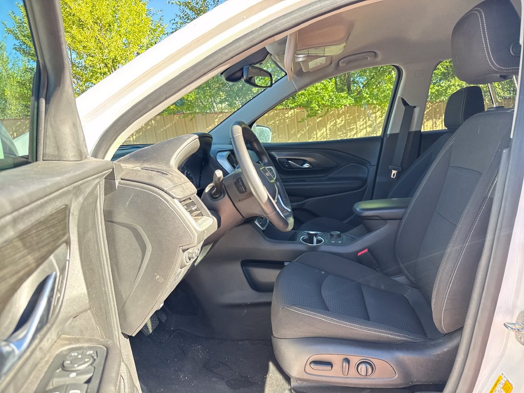 Used 2022 GMC Terrain SLE w/ Driver Convenience Package AWD/4WD image 12