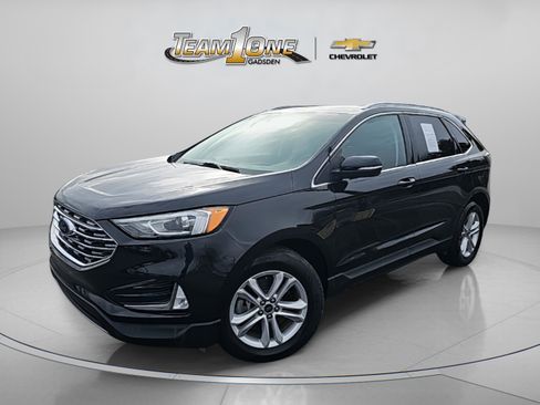 Used 2020 Ford Edge SEL w/ Cold Weather Package image 4