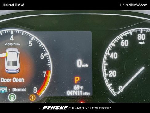 Used 2021 Honda Accord Touring image 7