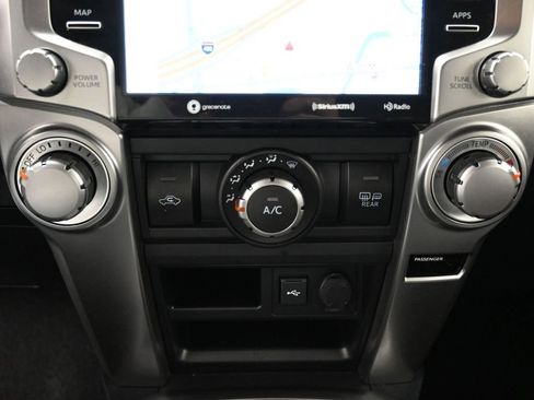 Certified 2022 Toyota 4Runner SR5 Premium image 23