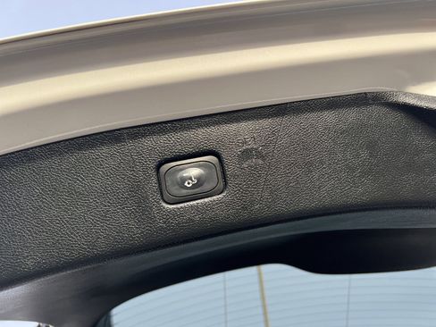 Certified 2023 Ford Edge SEL w/ Convenience Package image 26