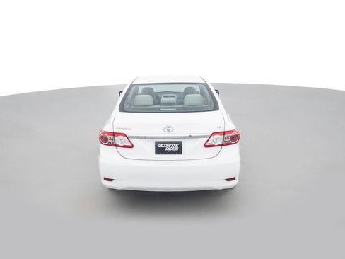 Used 2011 Toyota Corolla LE image 6