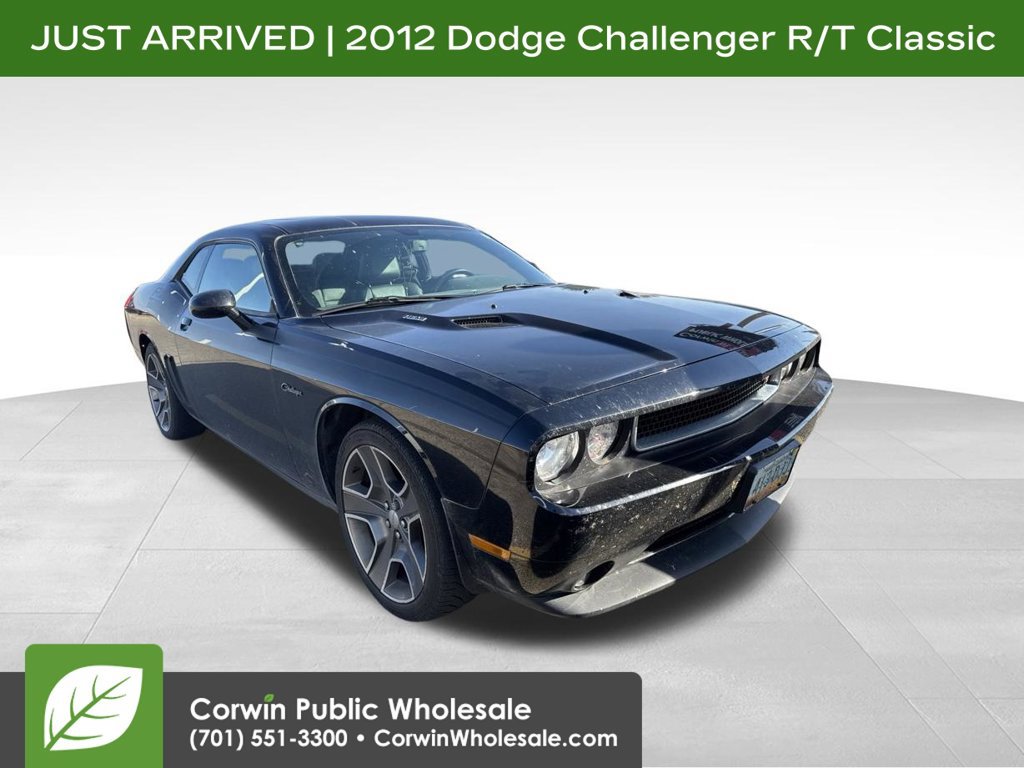 Used 2012 Dodge Challenger R/T RWD image 1