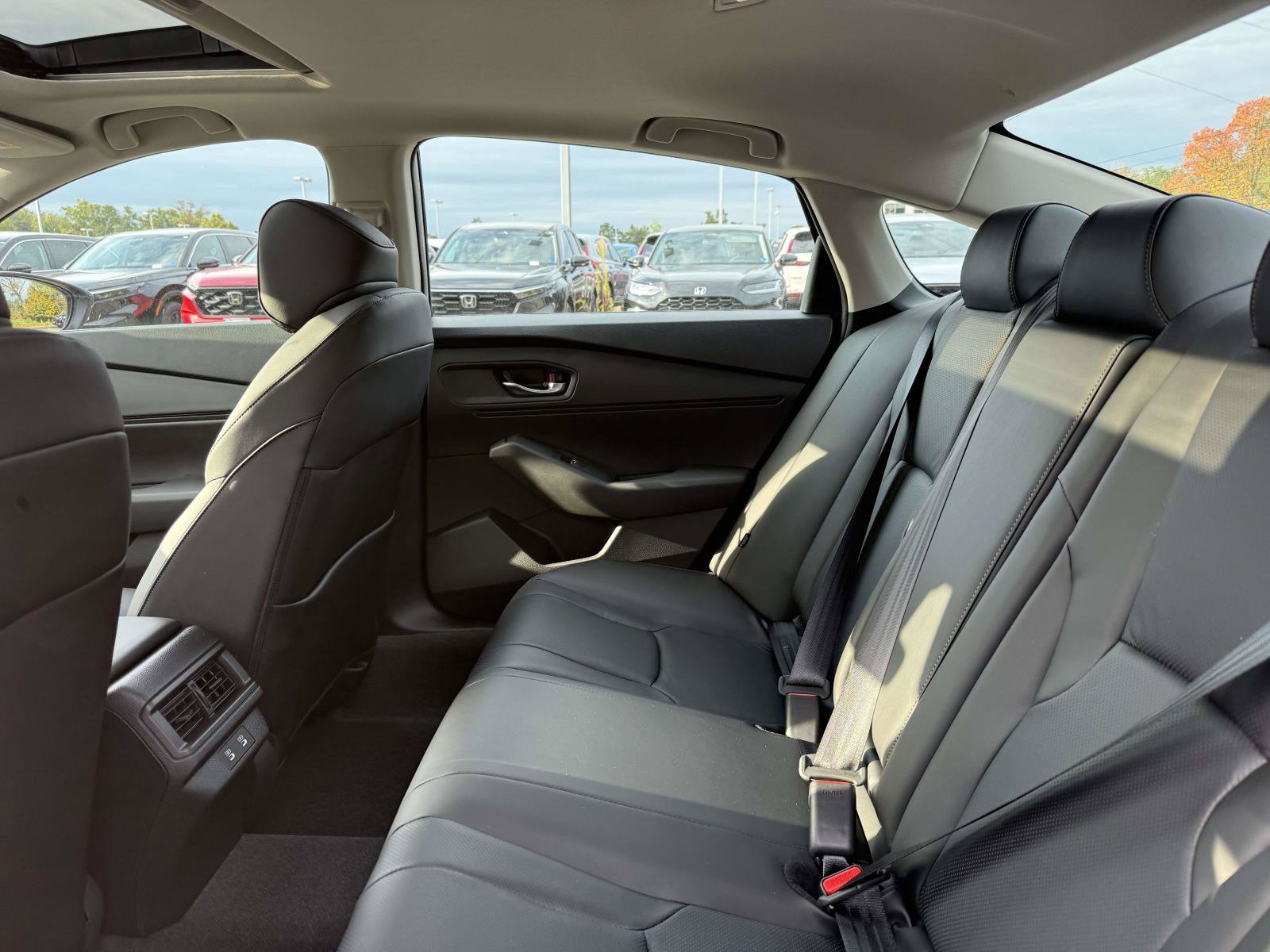 New 2026 Honda Accord Hybrid EX-L image 12