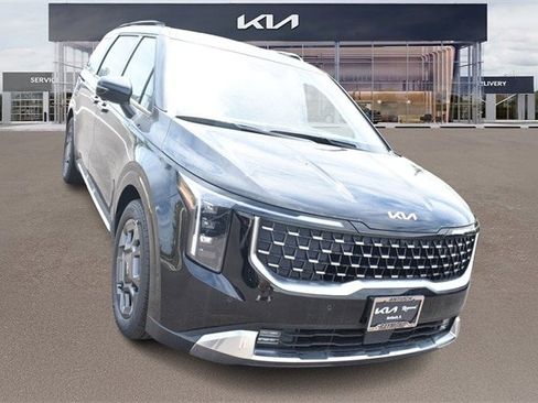 New 2026 Kia Carnival SX image 9