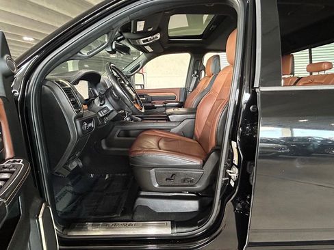 Used 2024 RAM 2500 Limited image 15