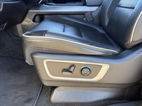 Used 2021 RAM 1500 Laramie AWD/4WD image 22