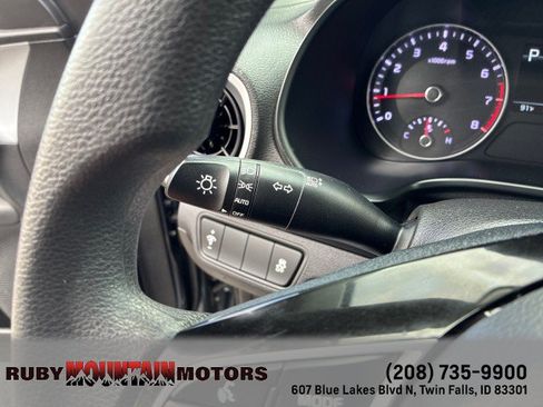 Used 2023 Kia Forte LX FWD image 17