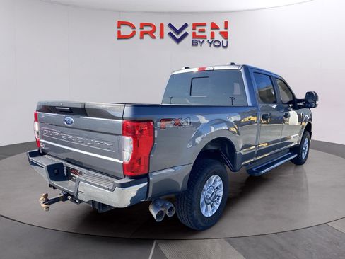 Used 2022 Ford F250 XL w/ STX Appearance Package image 7