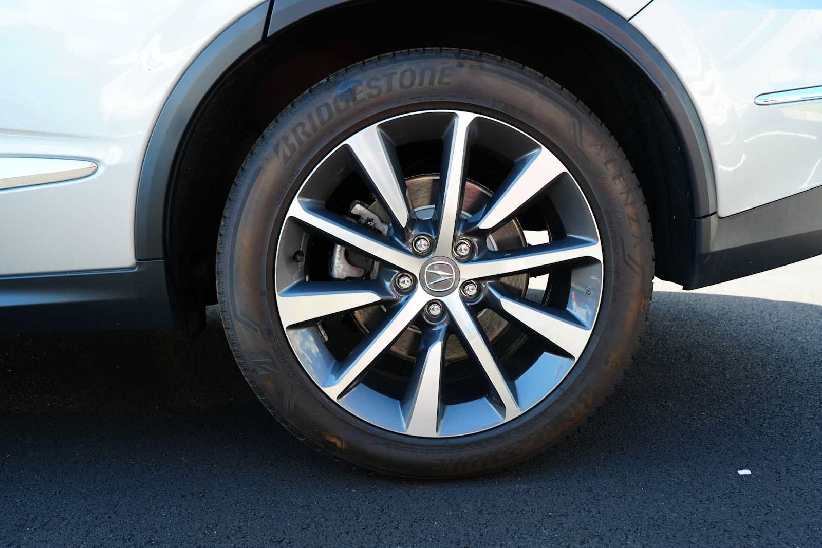 Certified 2025 Acura MDX w/ Technology Package AWD/4WD image 11