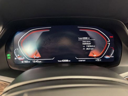 Used 2022 BMW X5 xDrive40i w/ Premium Package image 18