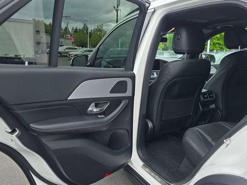 Used 2024 Mercedes-Benz GLE 450e 4MATIC image 15