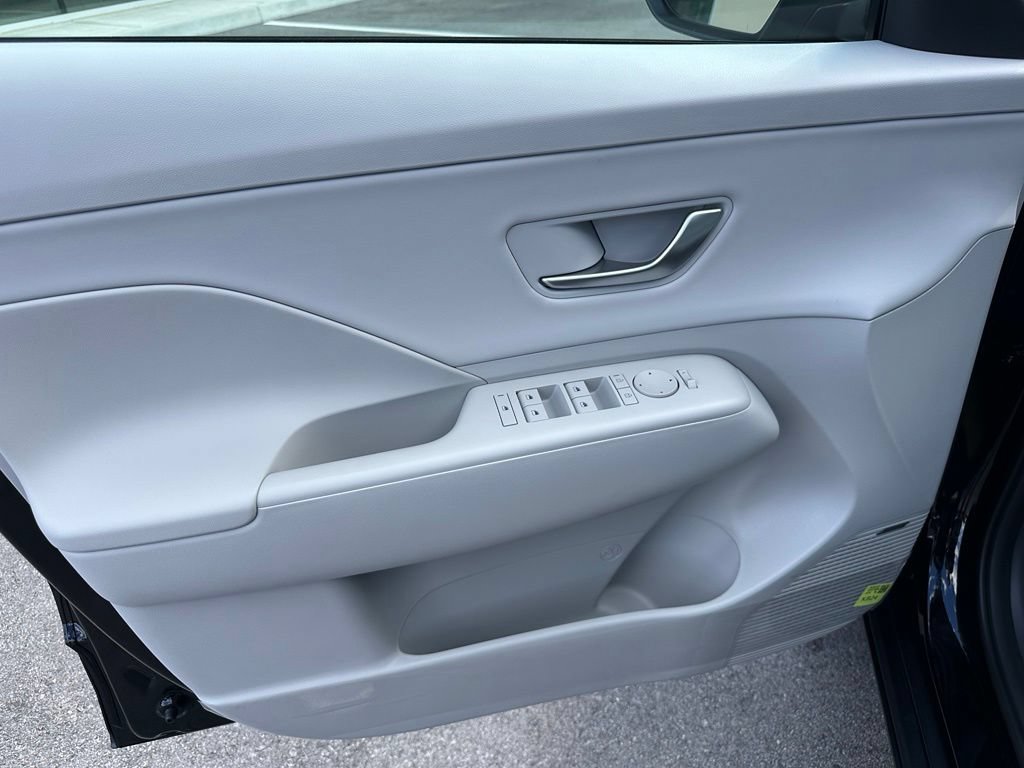 New 2026 Hyundai Kona Limited AWD/4WD image 12