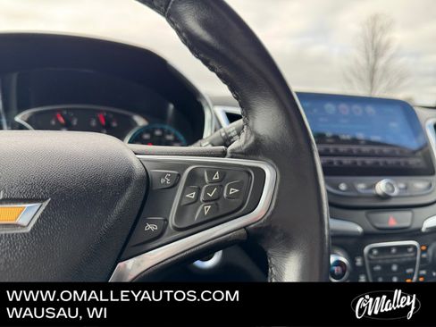 Used 2018 Chevrolet Equinox LT w/ Sun & Infotainment Package image 17