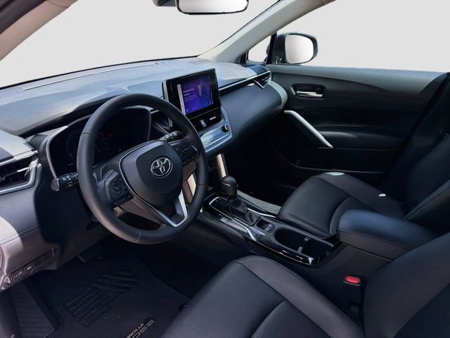 Used 2023 Toyota Corolla Cross XLE FWD image 24