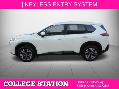 Certified 2023 Nissan Rogue SV w/ SV Premium B Package AWD/4WD image 7