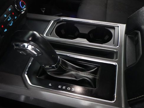 Used 2019 Ford F150 XLT w/ Equipment Group 302A Luxury AWD/4WD image 41