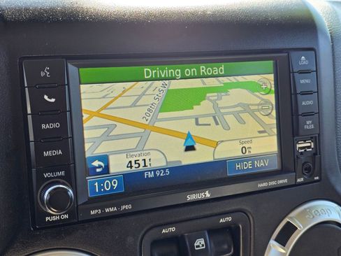 Used 2011 Jeep Wrangler Unlimited Sahara w/ Dual Top Group image 31