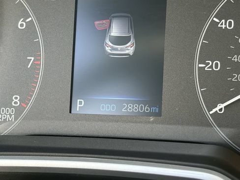 Certified 2024 Toyota Corolla SE w/ SE Package FWD image 12