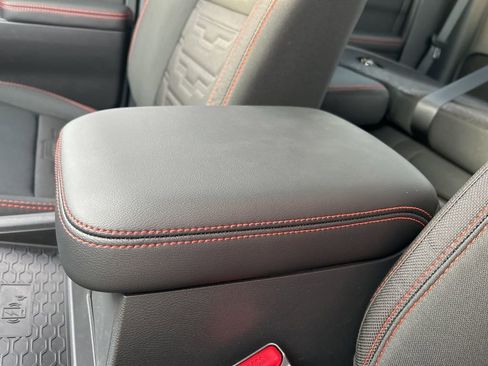 New 2025 Nissan Frontier PRO-4X w/ Pro Convenience Package image 32