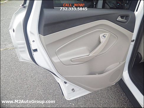 Used 2017 Ford Escape SE image 34