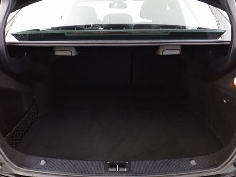 Used 2014 Mercedes-Benz C 250 Sedan image 17