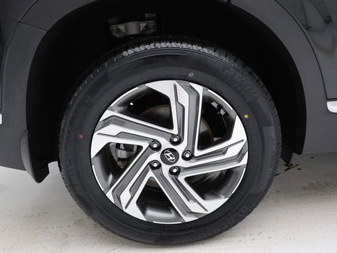 Used 2023 Hyundai Santa Fe SEL w/ Premium Package image 9