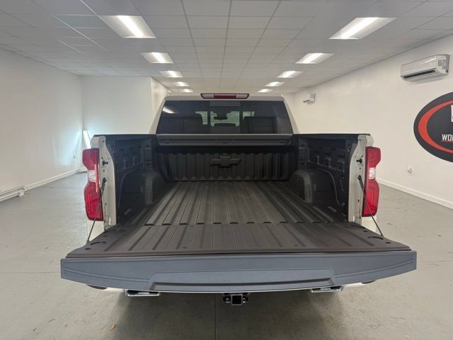 New 2026 Chevrolet Silverado 1500 RST AWD/4WD image 8