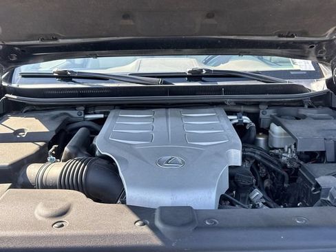 Used 2014 Lexus GX 460 w/ Premium Package AWD/4WD image 26