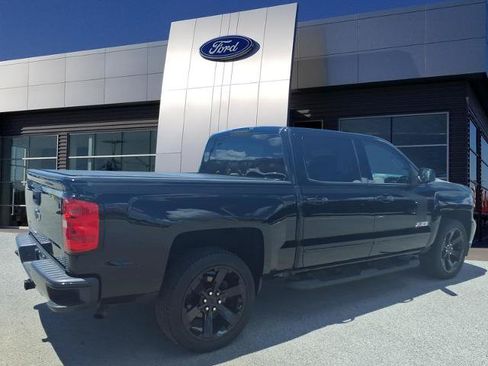 Used 2017 Chevrolet Silverado 1500 LT w/ Rally 2 Edition AWD/4WD image 2