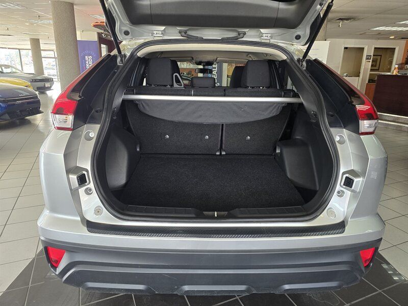 Used 2024 Mitsubishi Eclipse Cross LE AWD/4WD image 25
