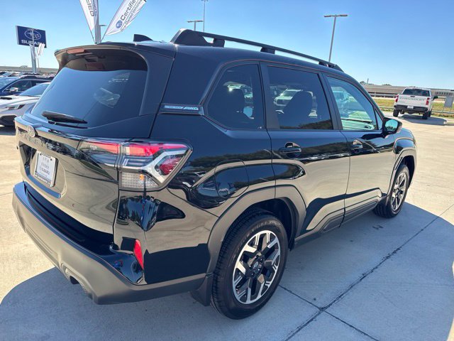Certified 2026 Subaru Forester Premium AWD/4WD image 3