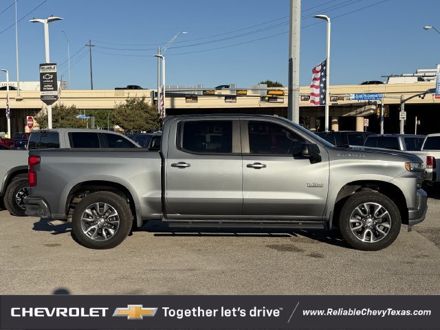 Used 2020 Chevrolet Silverado 1500 RST w/ Texas Edition RWD image 3