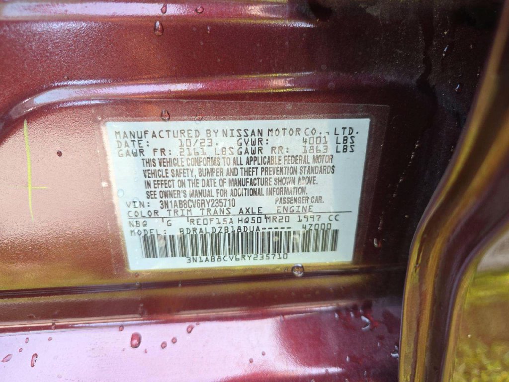 Used 2024 Nissan Sentra SV FWD image 5