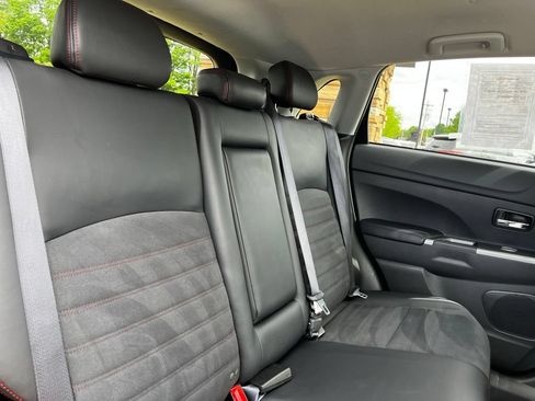 Used 2024 Mitsubishi Outlander Sport SE AWD/4WD image 29