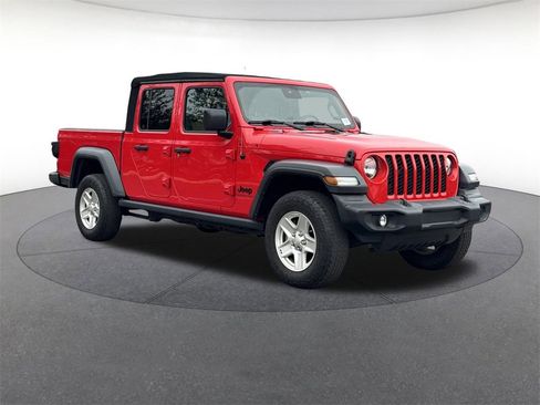 Used 2020 Jeep Gladiator Sport w/ Quick Order Package 24S image 7
