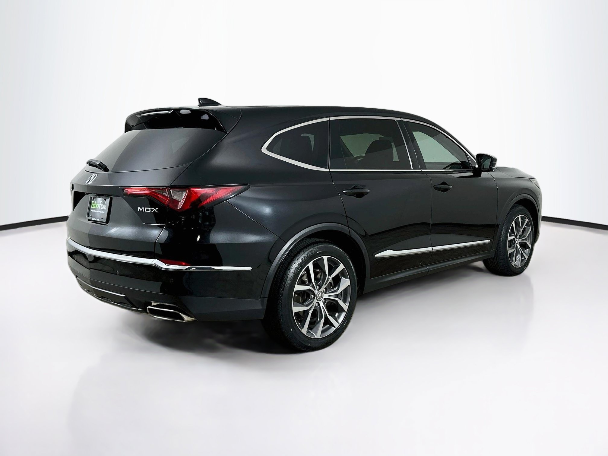 Used 2023 Acura MDX w/ Technology Package FWD image 9