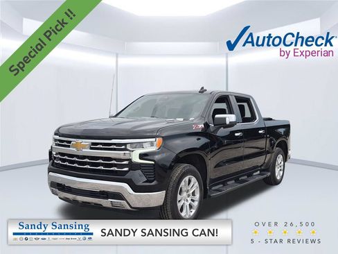 Used 2022 Chevrolet Silverado 1500 LTZ AWD/4WD image 1