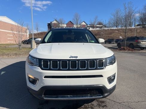 Used 2019 Jeep Compass Limited image 1