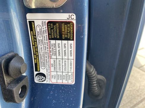 Used 2020 Subaru Forester Limited w/ Popular Package #3 image 32